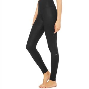 XS like new Alo hi waisted legging